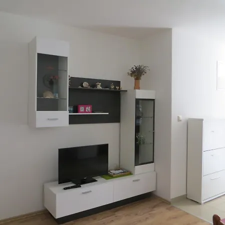 Depikolozvane Apartment *