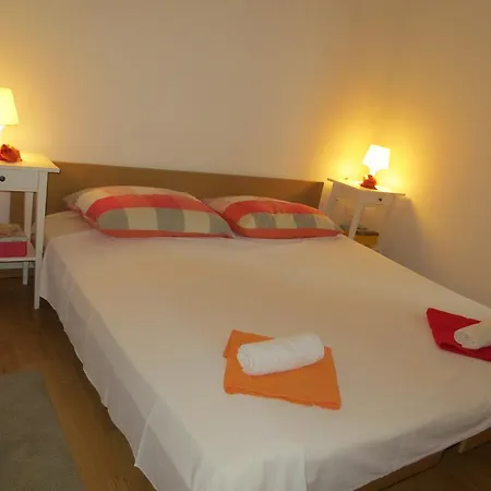 公寓 Depikolozvane 克尔克